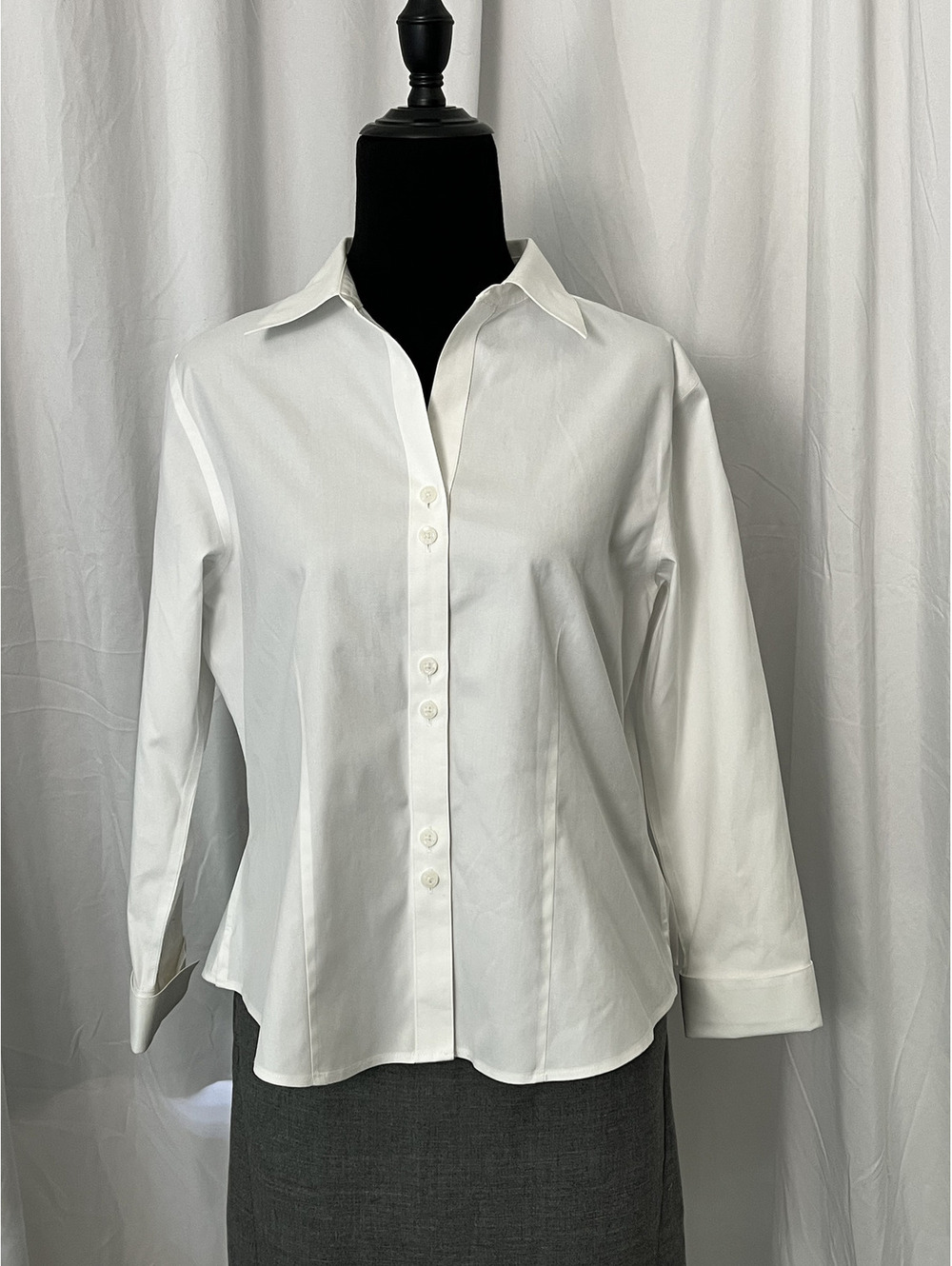 Gold Label Investments White Non-Iron Button-Up Blouse Petite 8P